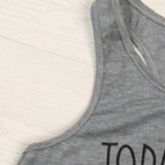 🦋 ONE LEFT 🦋 Gray Racerback Tank Top - Picture 4 of 6